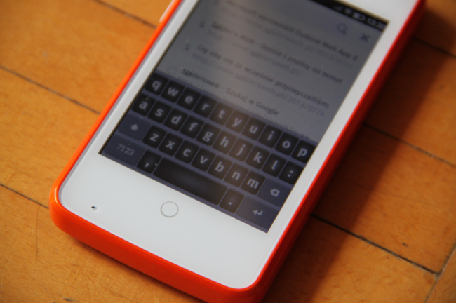 alcatel onetouch fire z firefox os 6 class="wp-image-128279" 
