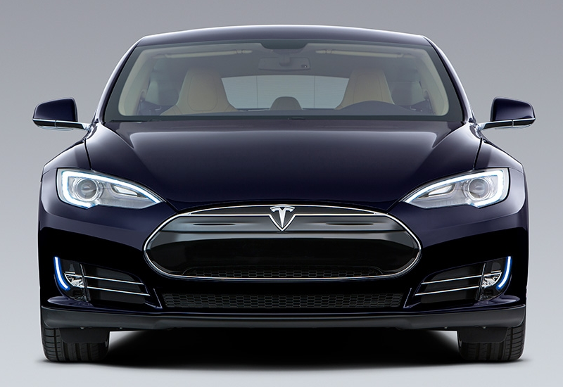 tesla model s class="wp-image-128762" 