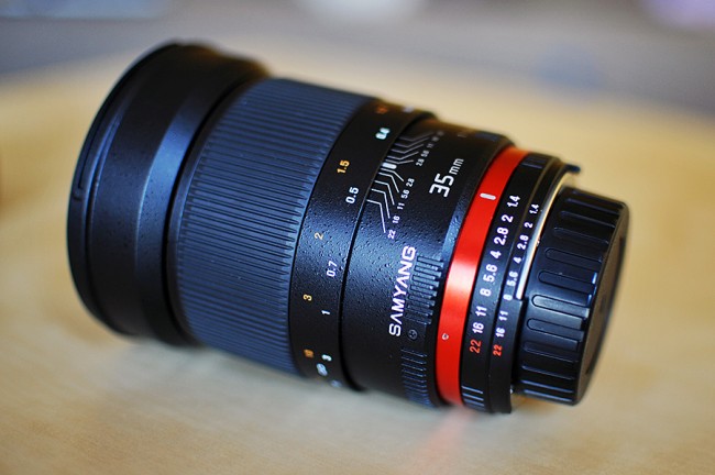 Samyang-35mm-1