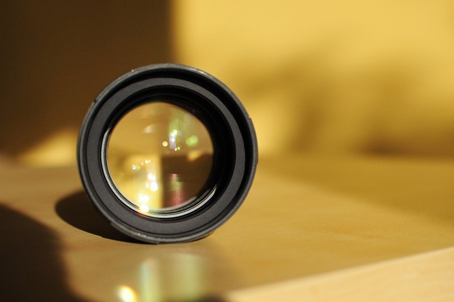 Samyang-85mm-02