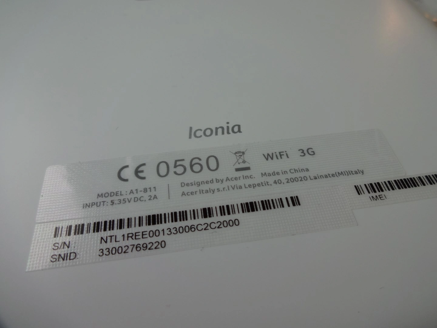 https://ocs-pl.oktawave.com/v1/AUTH_2887234e-384a-4873-8bc5-405211db13a2/spidersweb/2013/09/Acer-Iconia-A1-811-12.jpg