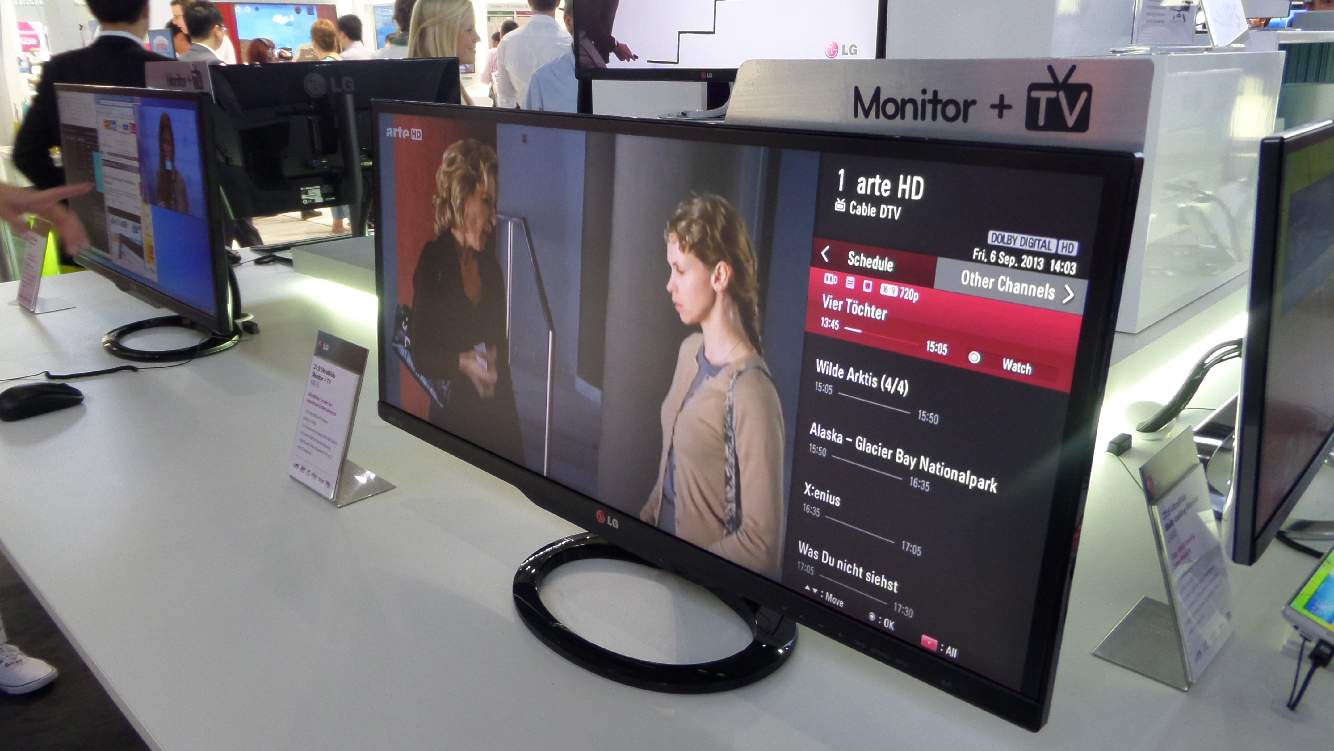 LG monitor 16:9 class="wp-image-138715" 