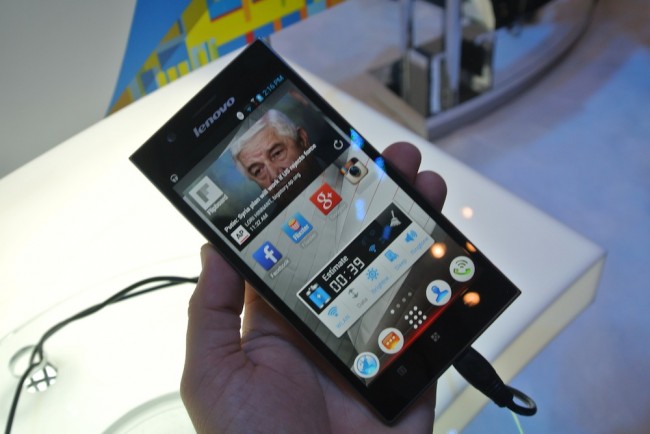 Lenovo K900_3