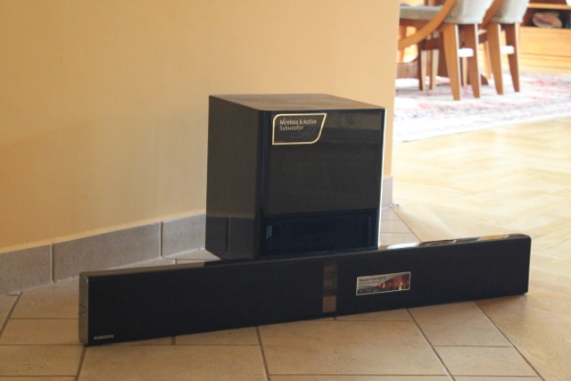 Sonudbar Samsung HW-F75023