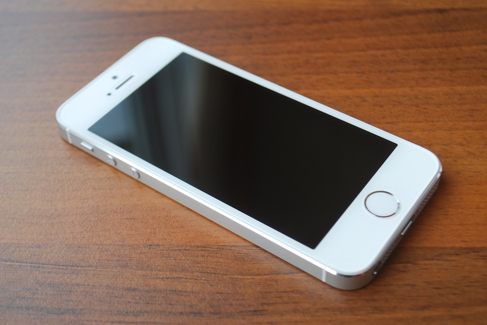 iPhone 5s, 6 class="wp-image-140751" 