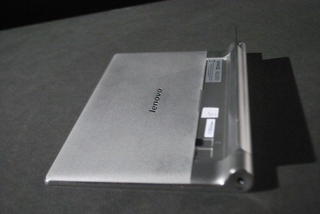 Lenovo Yoga, 8