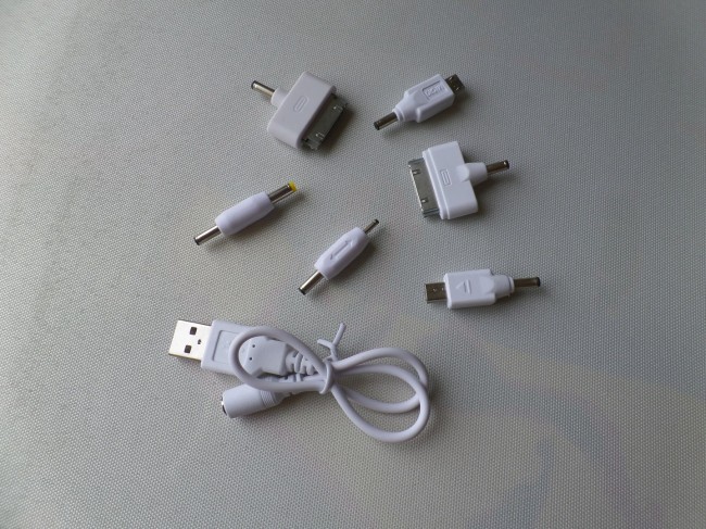 https://ocs-pl.oktawave.com/v1/AUTH_2887234e-384a-4873-8bc5-405211db13a2/spidersweb/2013/10/M-Life-ML0513-10000-mAh-10-650x487.jpg