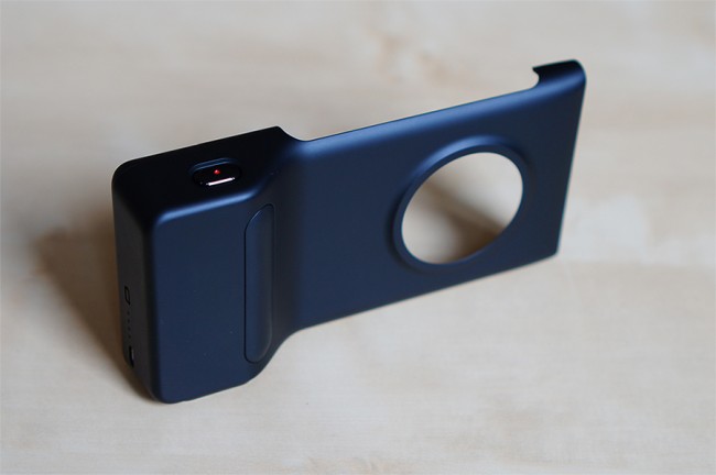 Nokia-Lumia-1020-Grip-1