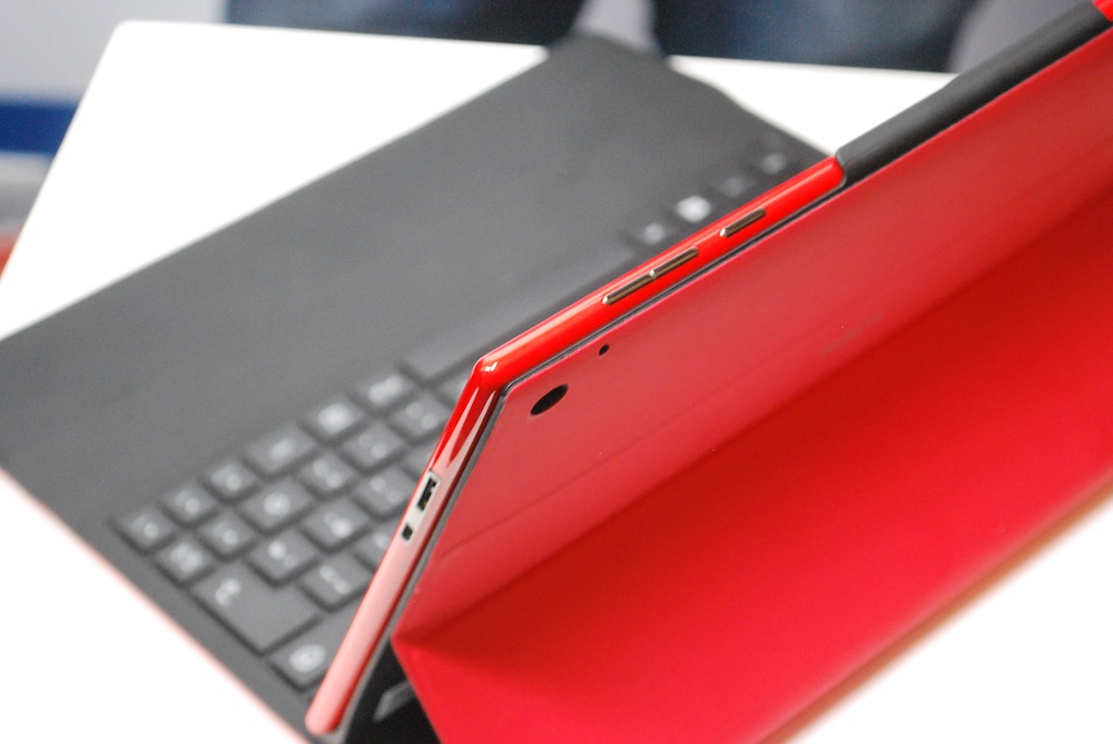 Nokia Lumia 2520, 4