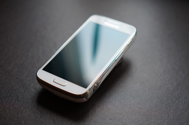 Samsung-Galaxy-S4-Zoom-9