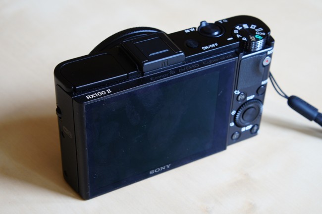 Sony-RX100M2-3