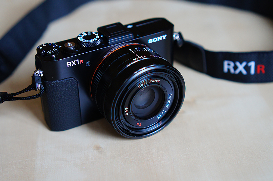 Sony-RX1R class="wp-image-147985" 