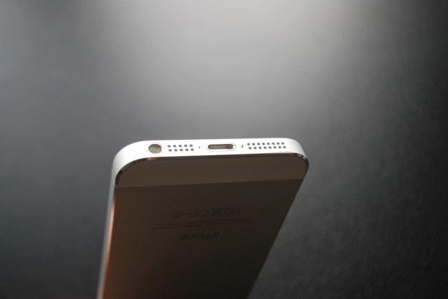iPhone 5s by Spider’s Web, 10
