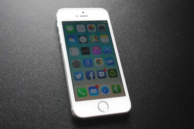 iPhone 5s by Spider’s Web, 9