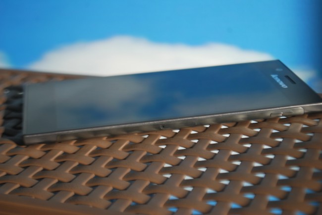Lenovo K900, 8