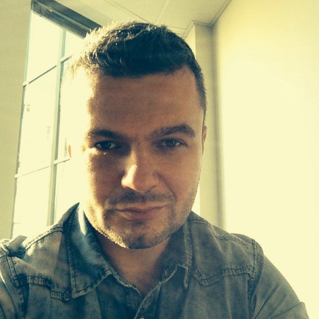 Marcin Hajek, Onet