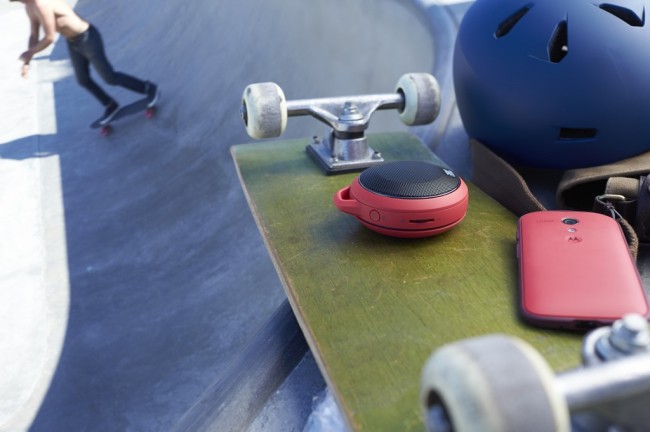 Moto G back_skateboard
