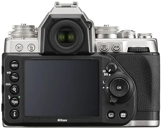 Nikon-Df-kit-silver-3 