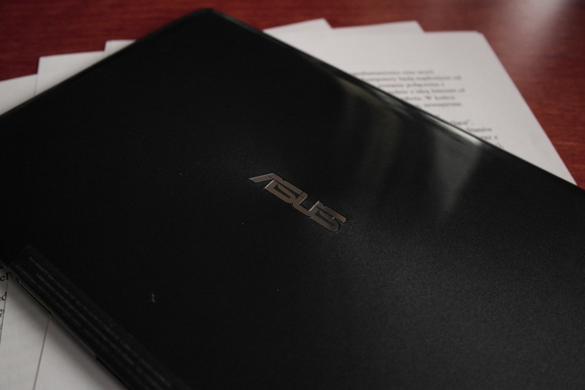 Asus Transformer Book T100 class="wp-image-156871" 