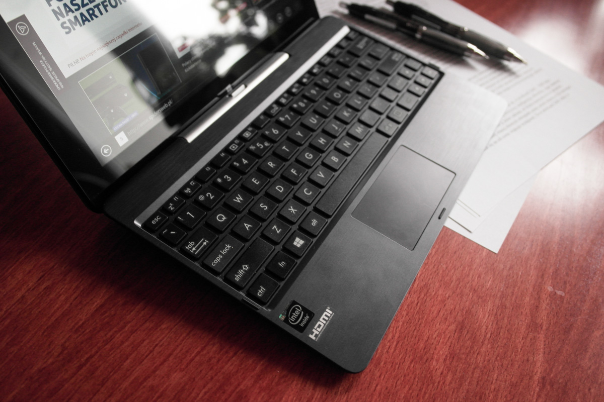 Asus Transformer Book T100 class="wp-image-156862" 
