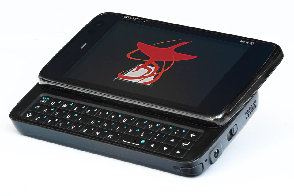 Użytkownicy stworzyli nowe płyty główne do Nokii N900, aby nadal móc ich używać. Tak powstał projekt Neo900