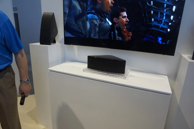 Samsung-ces-2014-stoisko-telewizory43 