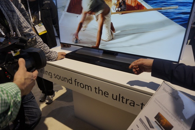 Samsung-ces-2014-stoisko-telewizory44 class="wp-image-161908" 