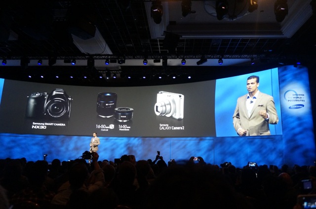 Samsung-ces-keynote-2014-85 class="wp-image-161034" 