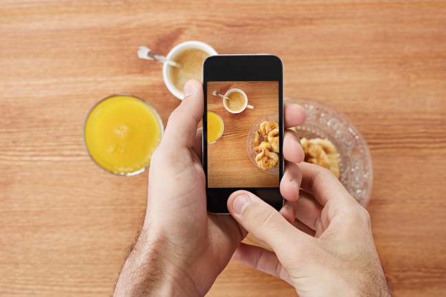 facebook zjecie smartfon class="wp-image-162104" 