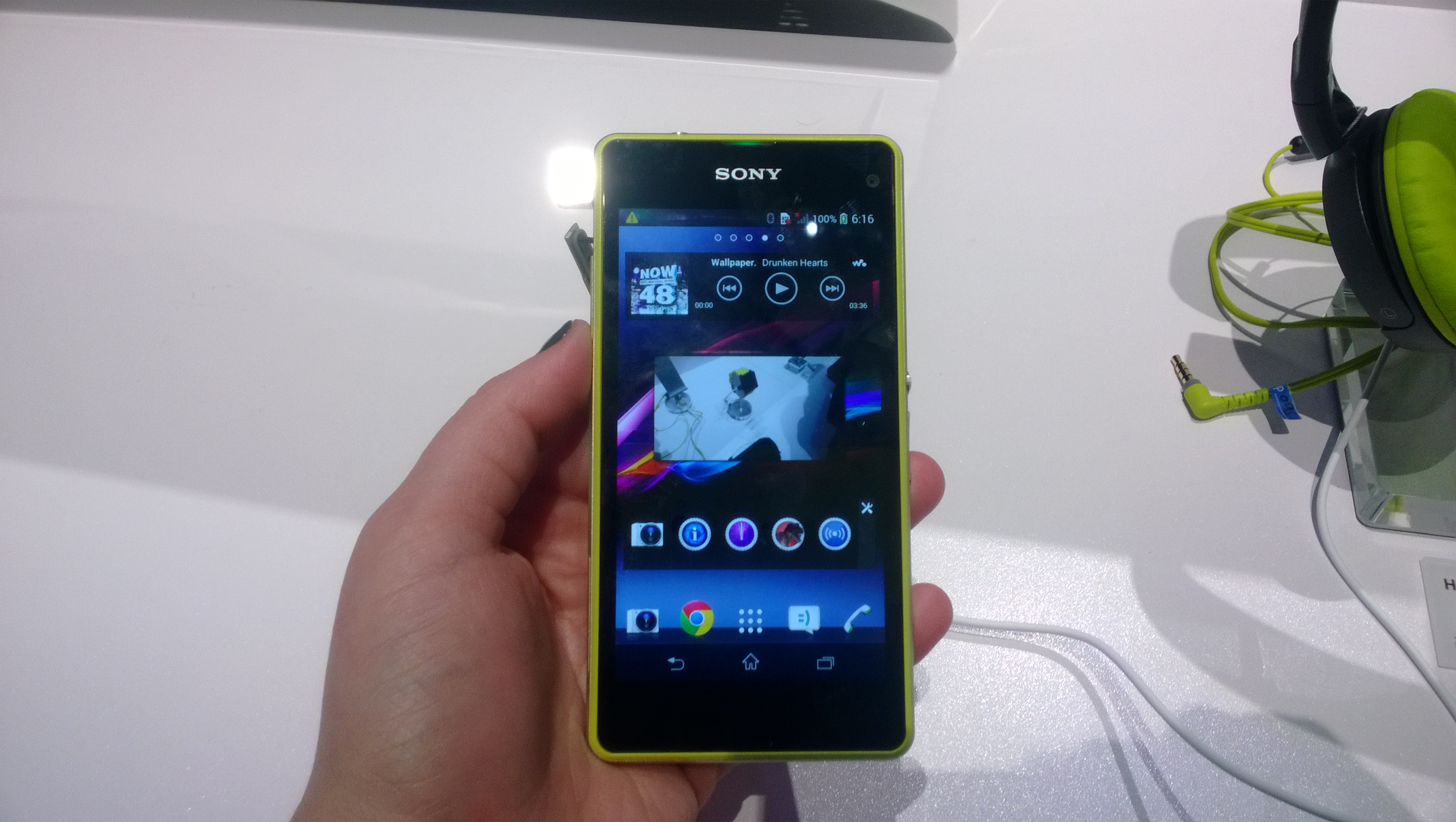 sony-xperia-z1-compact (3) class="wp-image-161068" 