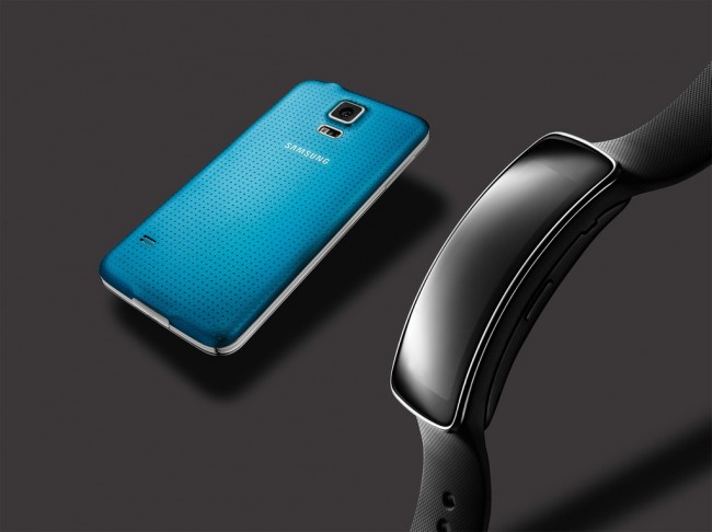 Glam_Gear-Fit,-Galaxy-S5-Blue_01 class="wp-image-170022" 