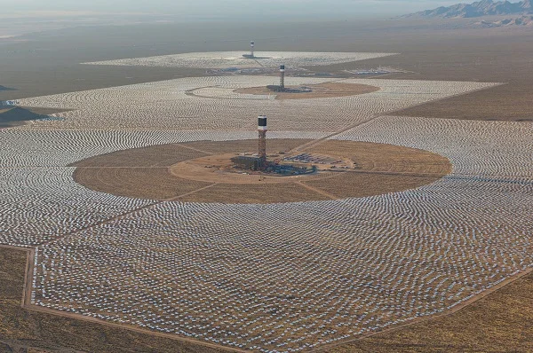Ivanpah_aerial_shot