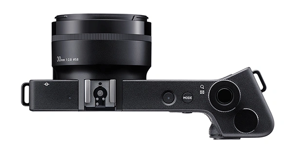 Sigma-Quattro-DP2-top