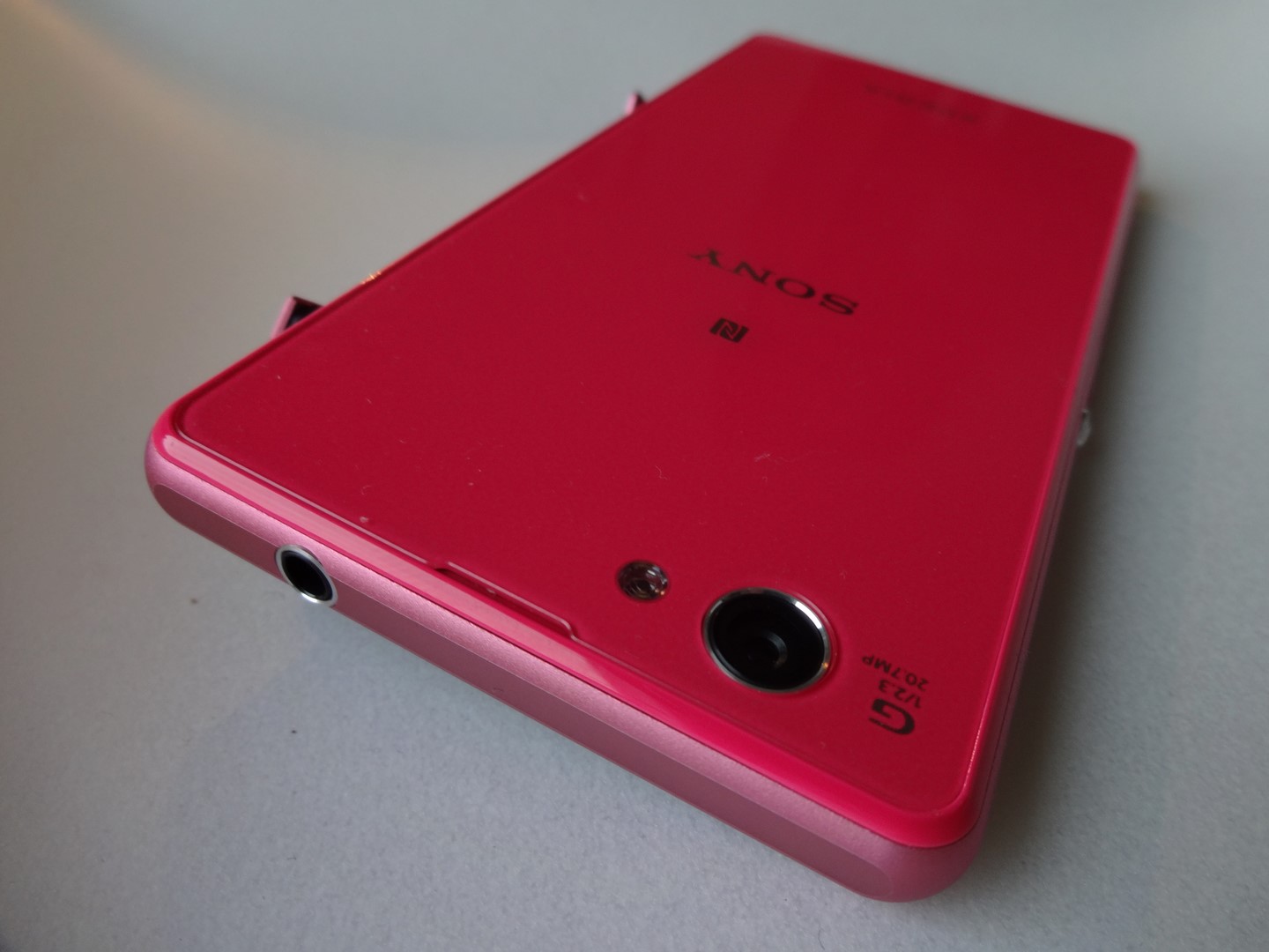 Sony Xperia Z1 Compact (9) class="wp-image-166610" 