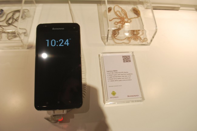 Lenovo S930