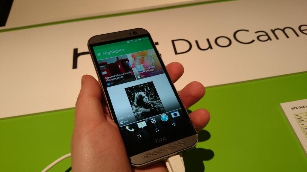 nowy HTC One (2014) class="wp-image-175300" 