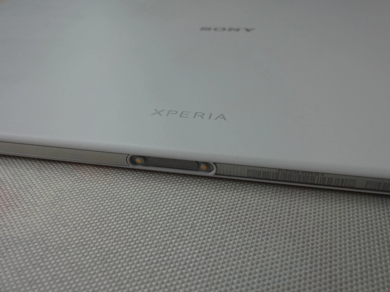 https://ocs-pl.oktawave.com/v1/AUTH_2887234e-384a-4873-8bc5-405211db13a2/spidersweb/2014/03/sony-xperia-tablet-z2-9.jpg