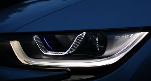 OLED_bmw_2