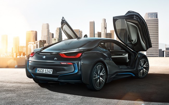 bmw-i8_2 class="wp-image-182455" 