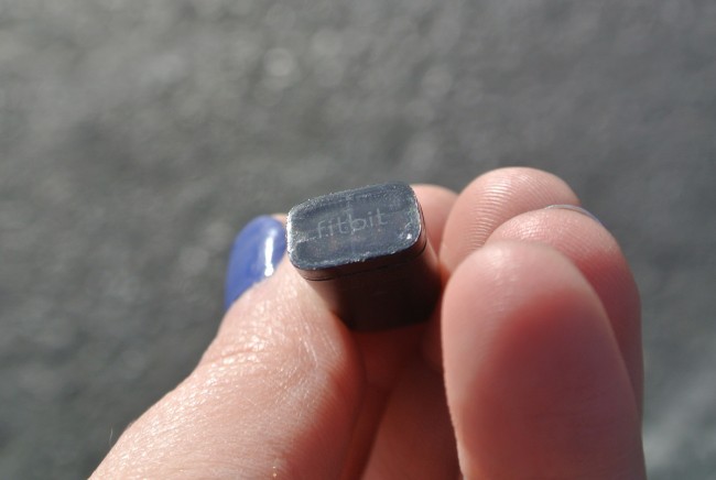 Fitbit, urządzenie bez opaski class="wp-image-182981" 