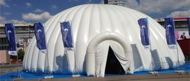 Pawilon Przyszłości, czyli wodne drony i holograficzne wyświetlacze zawitały do Warszawy – foto i wideo relacja Spider’s Web