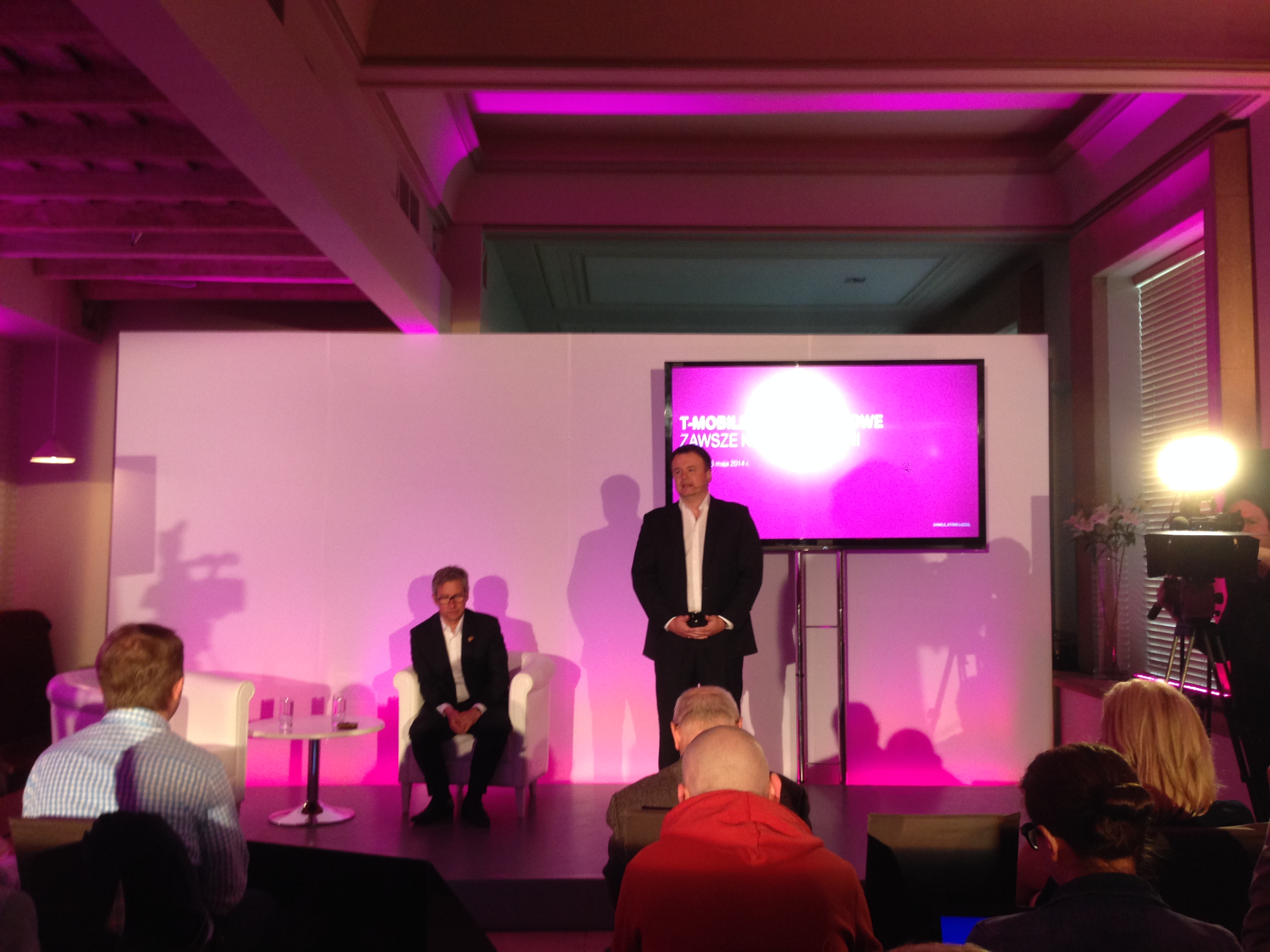 t-mobile-konferencja (2) class="wp-image-187234" 