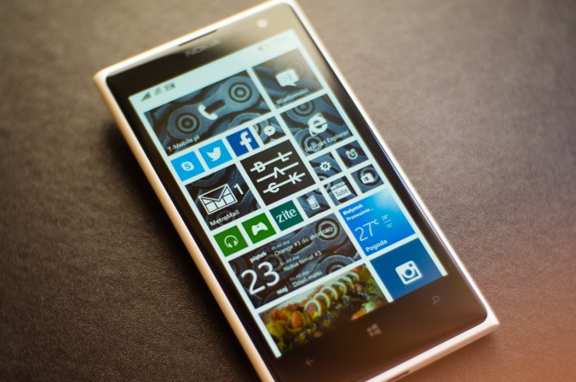 windows phone nokia lumia 5 class="wp-image-195029" 
