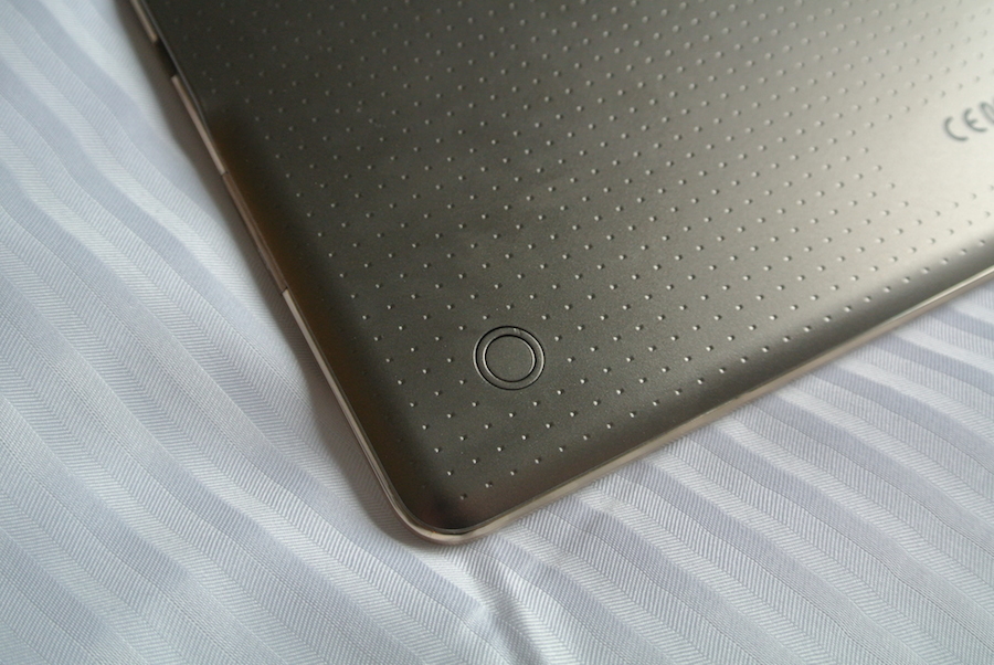 Samsung Galaxy Tab S, 4 zatrzask class="wp-image-205117"