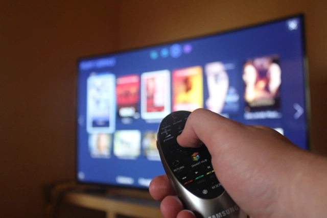 Samsung_UHD_SMART_TV24