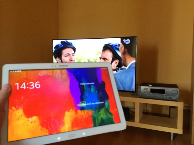 Samsung_UHD_SMART_TV_Galaxy_S5_Note_Pro10 