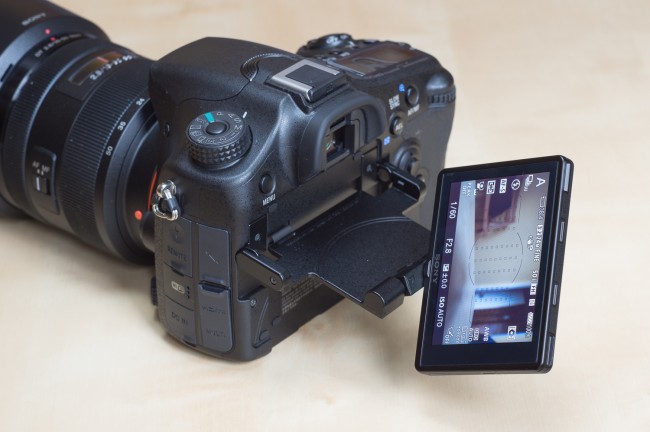 Sony A77 II 05 
