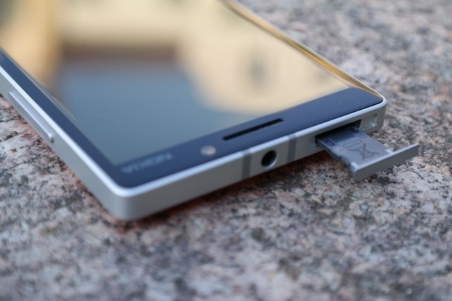 SAMSUNG CSC class="wp-image-223839" 