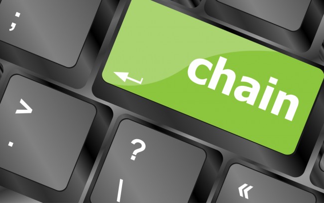 chain button on computer pc keyboard key 