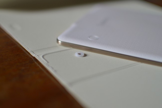 samsung galaxy tab s 8.4 021 class="wp-image-218747" 